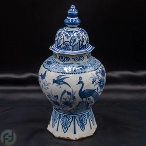 Achteckige Delft Vase mit Deckel - 18 Jhd. - oktogonal - antik - Pfau - blauweiß - Bild 1 von 7