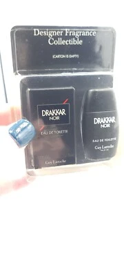 Mini colgante miniatura coleccionable DRAKKAR NOIR de Guy Laroche .14 OZ / 5mL  Foto 1 de 3