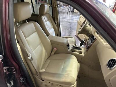 FORD EXPLORER 2007-2008 FRONT SEAT RIGHT BUCKET A/BAG LEATHER MANUAL - Изображение 1 из 4