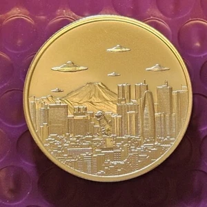 UFO's over Tokyo; INTAGLIO MINT; IN CAPSULE; 1 Troy oz .999 Silver ART Round - Picture 1 of 6