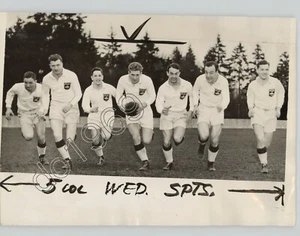 BRITISH COLUMBIA squadra di rugby prima della partita contro CA Intl Sports 1939 foto stampa - Foto 1 di 2