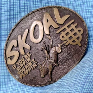 Skoal Chew Promo Gürtelschnalle Rodeo Bull Riding Cowboy Messing Vintage 70er ADM .NOX650 - Bild 1 von 9