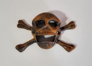 Rustic Cast Iron Pirate Skull Crossbones Bottle Opener Biker Danger Wall Mounted - Picture 1 of 5