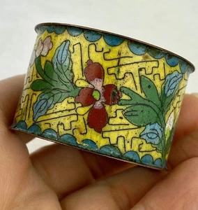 Vintage Cloisonne 2" Napkin Ring Floral Art Design Yellow Signed China - Picture 1 of 7