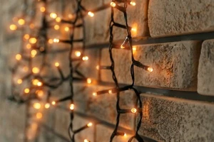 Aussie made Brick Hooks are Perfect for Xmas Lights. Easy to install and move. - Picture 1 of 9