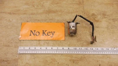 1972 Yamaha CS3 200 Twin Y182-1> цилиндр переключателя зажигания #1 БЕЗ КЛЮЧА - Изображение 1 из 4