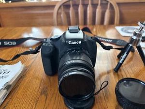 Canon EOS Rebel T3 1100D Camera DSLR Black Bag Lens Lot Battery Charger Tested - Picture 1 of 9
