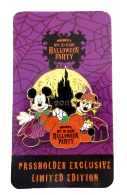 WDW 2011 MICKEY'S NOT SO SCARY FIESTA DE HALLOWEEN MICKEY y PIN MINNIE - LE 2500 Foto 1 de 2