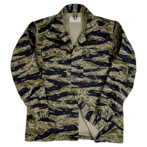 Replica guerra del Vietnam esercito degli Stati Uniti a righe tigre mimetiche TCU TOP giacca vintage cappotto da uomo - Foto 1 di 10