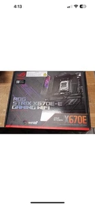 Asus ROG Strix X670E-E GAMING WIFI Gaming Desktop Motherboard - AMD X670 Chipset - Photo 1/4