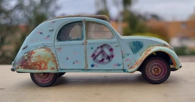 2CV AZ Baba cool CITROEN Norev 1/43e bleu ciel à restaurer made in France - Photo 1/4