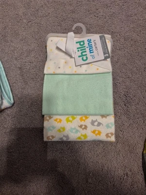Child Of Mine Carter's Baby  3 receiving Blankets Mint Green stars elephants - Image 1 of 3