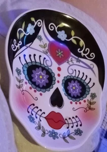 Cracker Barrel Sugar Skull Steinzeug Leckerbissen Teller Mädchen 7,5" x 6" x 1" Halloween - Bild 1 von 6