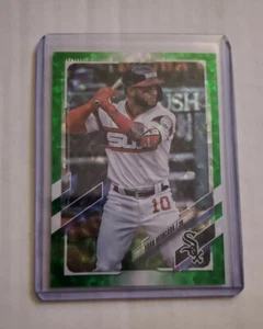 Yoan Moncada 2021 Topps Serie 2 Verde Hielo agrietado Paralelo 304/499 Medias Blancas - Imagen 1 de 5