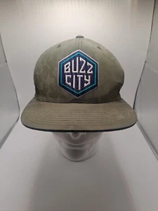 NBA Charlotte Hornets Buzz City Mitchell & Ness Fitted Cap Camo Size 7 3/8 - Picture 1 of 9