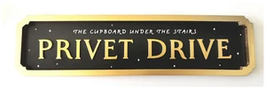 Harry Potter Alumni Street Sign - Privet Drive. Glow in the dark. 3D gold title - Picture 1 of 4