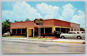 1950s Winter Haven, Florida Park Restaurant Buick Special Car UNP Diner Postcard - Picture 1 of 2