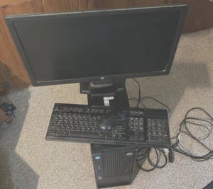 HP Z230 Tower Workstation - 4 GB RAM, CD/DVD, Kbrd, Mouse, Netgear Network USB - Picture 1 of 17