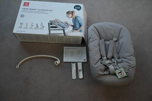 NEW Stokke Tripp Trapp Grey NEWBORN Set Highchair Seat - RRP £109.00 - Picture 1 of 1