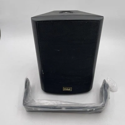 Pyle 6.5Inch Wall Mount Waterproof Speaker Black PDWR62BTBK - PASSIVE ONLY - Image 1 of 4