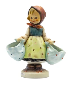 Hummel Figur: 175, Mother's Darling - ohne Karton - Bild 1 von 4