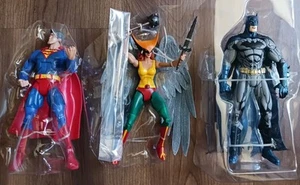 LOT OF DC UNIVERSE CLASSICS LOOSE FIGURE SUPERMAN HAWKGIRL BATMAN DCU JLA - Picture 1 of 6
