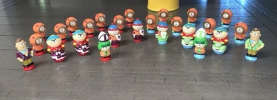 E2 29 SOUTH PARK CHESS REPLACEMENT PART PIECES FIGURES COMEDY CENTRAL 2001 - Image 1 of 4