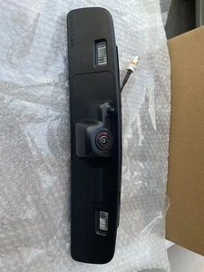 2020-25 CADILLAC XT6 REAR LIFTGATE RELEASE SWITCH & CAMERA NEW 84937021 GM - Bild 1 von 3