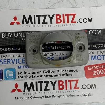 Number Plate Lamp Housing Cover for Mitsubishi Delica L300 P24V 2.4 - Image 1 of 4