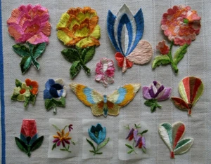 15 ALTE APPLIKATIONEN - SILKS - LANDE-ZIGARETTEN - BLUMEN - SCHMETTERLING - Picture 1 of 1