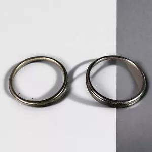 Set of 2 Vivitar 52mm Skylight 1A Lens Filters - Picture 1 of 14