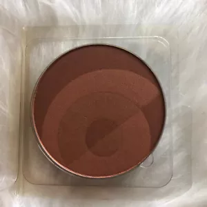 MINERAL SHR MATTE BRONZER • SUNKISSED • FULL SIZE - Picture 1 of 2