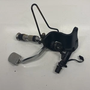 Yamaha V Star 1100 XVS1100 2006 personalizado OEM reposapiés delantero derecho clavija paso - Imagen 1 de 6