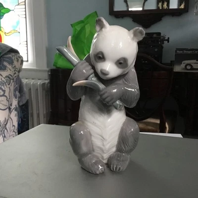 VTG NAO by Lladro Panda Bear Eating Bamboo Porcelain Collectible Figurine - Image 1 of 4