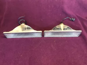 1981-1987 OLDS Cutlass Supreme Front Park Turn Signal Lamp Lens Pair Clear OE GM - Picture 1 of 10