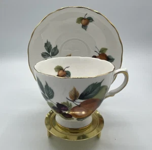 Royal Vale Teacup and Saucer Bone China Fruit - Made in England - Picture 1 of 4