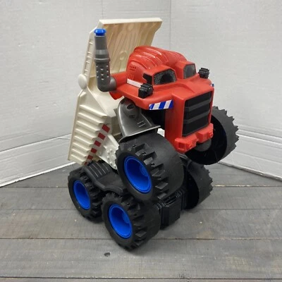 Camión de volteo Matchbox Rocky the Robot Talking Dancing rojo, blanco y azul PROBADO Foto 1 de 4