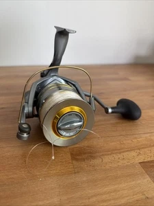 Okuma Avenger 4.5:1 Left/Right Hand Spinning Reel, Gold/Gray - ABF-8000 - Picture 1 of 10