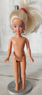 Barbie Sister Stacie 1993 "Happy Meal" muñeca McDonald's desnuda 4 proyectos únicos Foto 1 de 4
