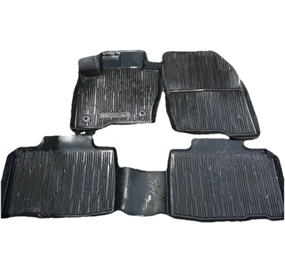 Juego de 4 alfombrillas de goma negras moldeadas estilo bandeja OEM 2015-2019 Ford Edge  Foto 1 de 4