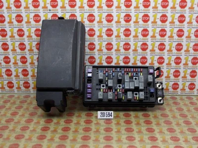 Chevrolet Colorado 2009-2012 caja de relé de fusibles de motor 20885193 OEM Foto 1 de 4