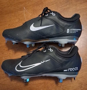 Nike Renew React Softball Girls Size 10.5 Cleats CZ5917-010 Black/White - Picture 1 of 7
