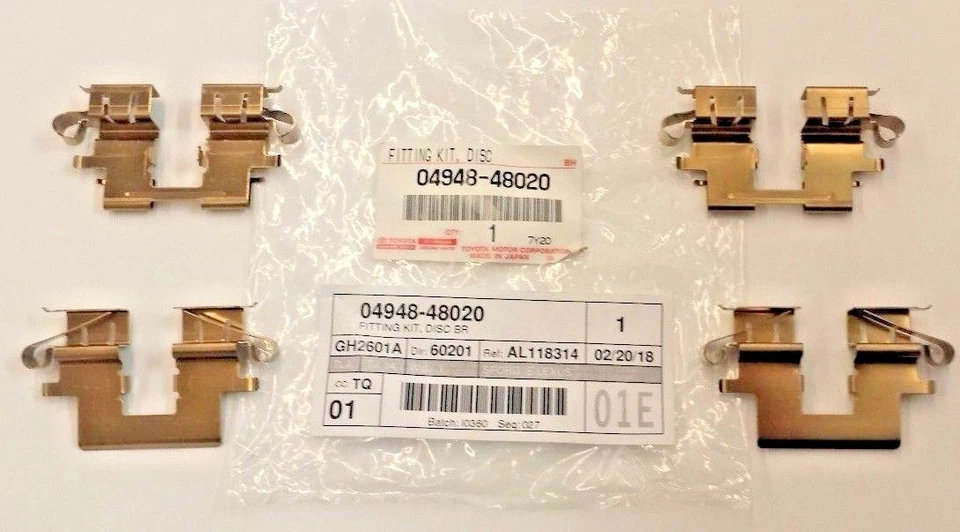 LEXUS OEM FACTORY REAR BRAKE PAD FITMENT KIT 2004-2006 RX330 - Image 1 of 1