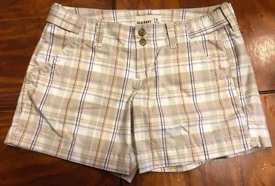 Old Navy Women's Size 4 Short Shorts Khaki,Tan,Purple,Black,Yellow - Plaid  - Image 1 of 4
