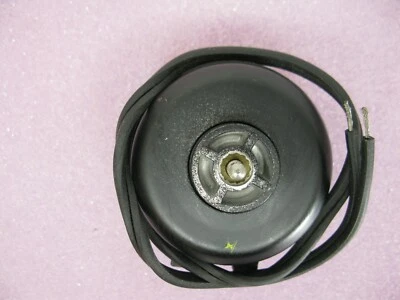 Cuadro GE 5212 51–3 1/2” diámetro poste sombreado motor de eje único 115 voltios  Foto 1 de 4