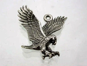 Vintage Sterling Silver EAGLE LANDING IN FLIGHT Charm - Picture 1 of 2