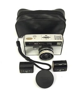 RICOH 35K Rapid Vintage Film Camera + 3 Film Canisters Lens Cap Wrist Strap - Picture 1 of 7