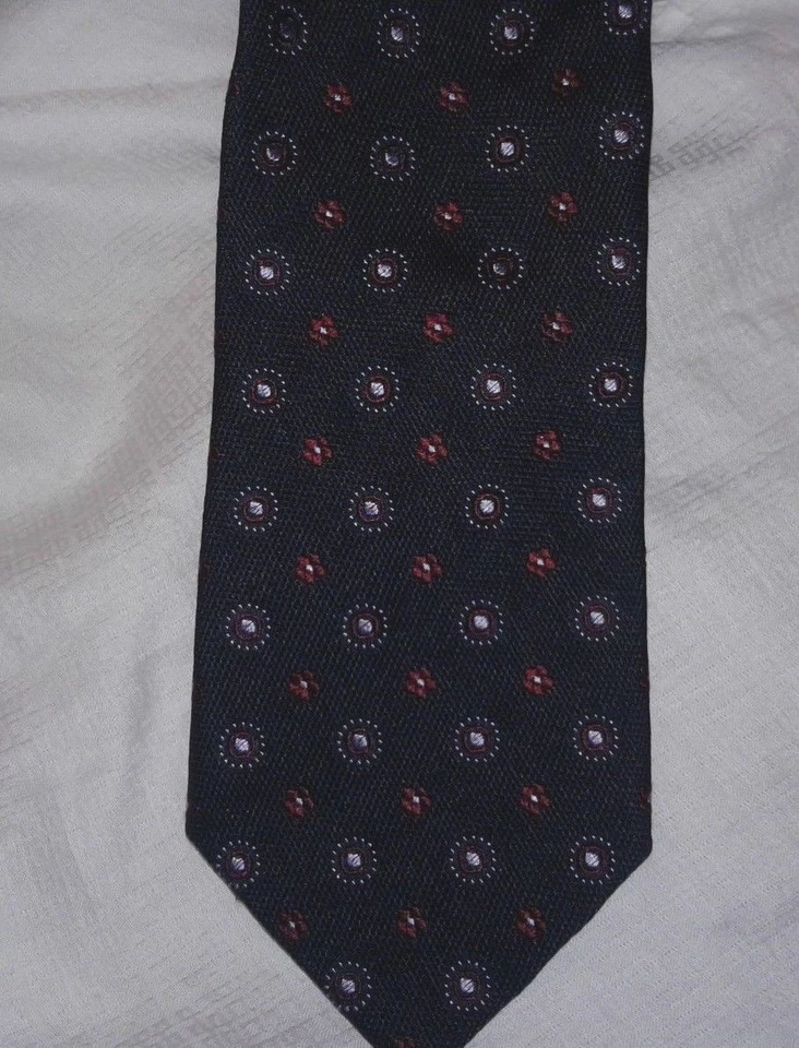 ERMENEGILDO ZEGNA MENS 100% SILK TIE HAND MADE IN  ITALY   - Image 1 of 4