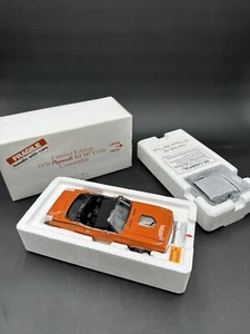 UNDISPLAYED 2006 DANBURY MINT LIMITED EDITION VITAMIN C 1970 PLYMOUTH HEMI CUDA - Picture 1 of 10