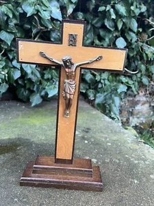 Vintage Wood Church Altar Cross Chapel Crucifix Religion Ecclesiastical Worship - Picture 1 of 11